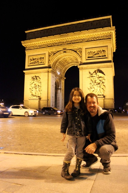 Mia and her daddy at the beautiful Arc de Triomphe.