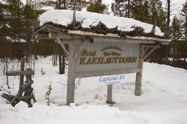Kakslauttanen Hotel & Igloo Village entrance sign.